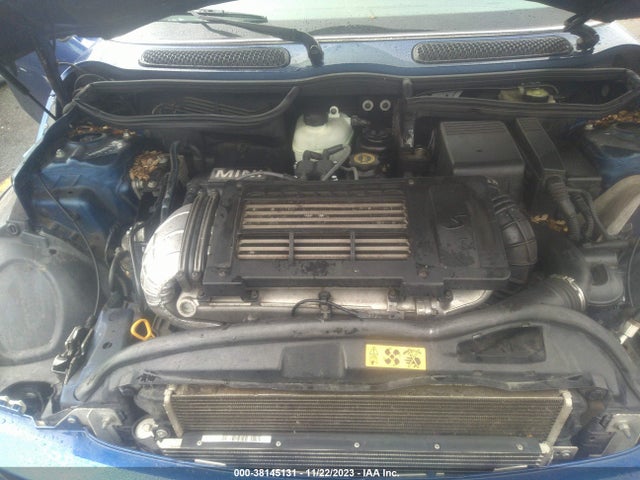 2004 MINI COOPER S WMWRE33414TD79099 Photo 9
