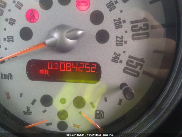 2004 MINI COOPER S WMWRE33414TD79099 Photo 6