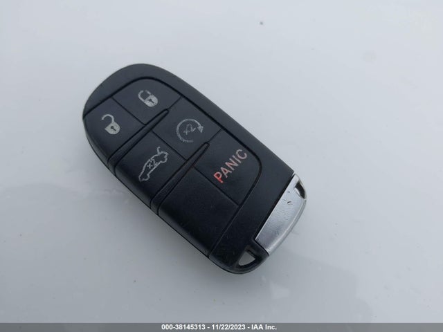2C3CCABG7FH903971 Chrysler 300 S