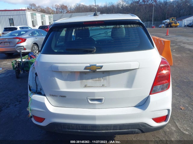 Chevrolet TRAX LS 2018 KL7CJNSB8JB570868 Image 16
