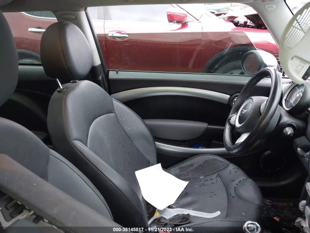 2010 MINI COOPER S WMWMF7C58ATX42059 Photo 4