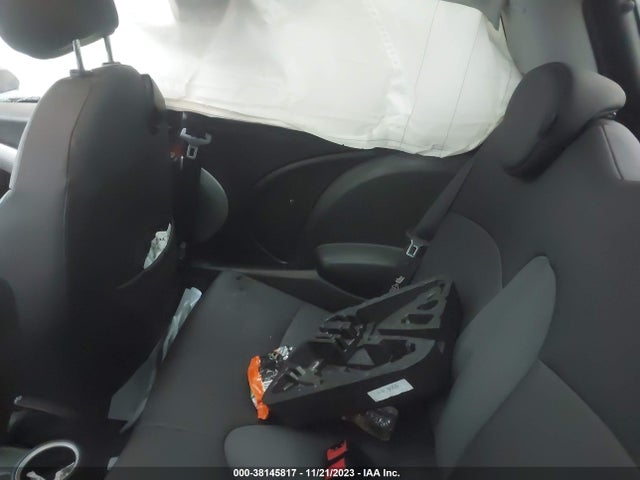 2010 MINI COOPER S WMWMF7C58ATX42059 Photo 7