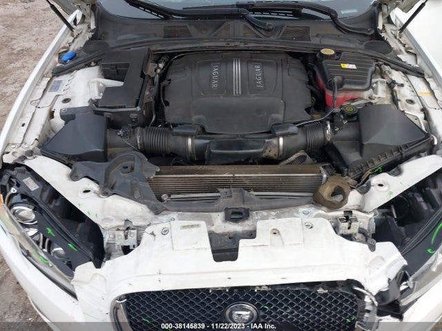 2012 JAGUAR XF SAJWA0HB2CLS55007 Photo 9