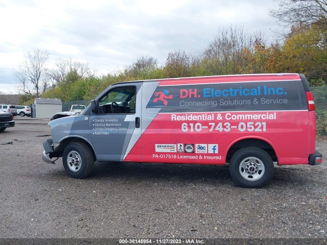 GMC Savana 2500 Work Van 2016 1GTW7AFFXG1902361 Image 14