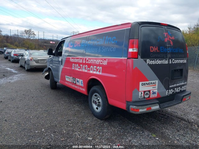 GMC Savana 2500 Work Van 2016 1GTW7AFFXG1902361 Image 3