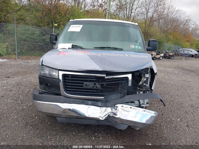 GMC Savana 2500 Work Van 2016 1GTW7AFFXG1902361 Image 6