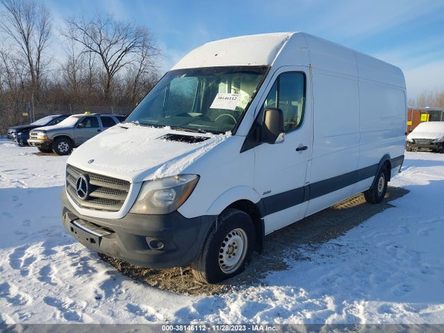 2014 Mercedes-benz Sprinter Cargo Vans მანქანა იყიდება აუქციონზე, vin: WD3PE8DE4E5902806, აუქციონის ნომერი: 38146112