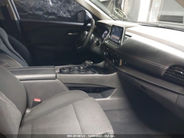 5N1AT3BB4MC834591 Nissan Rogue Sv Intelligent Awd