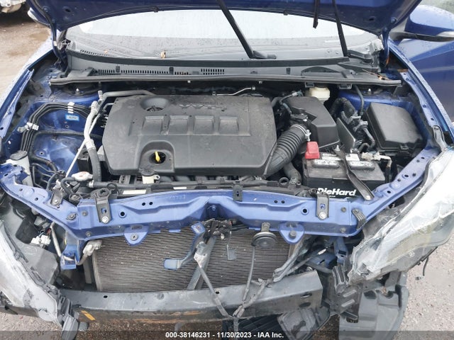 Toyota COROLLA SE 2018 5YFBURHE5JP766153 Image 10