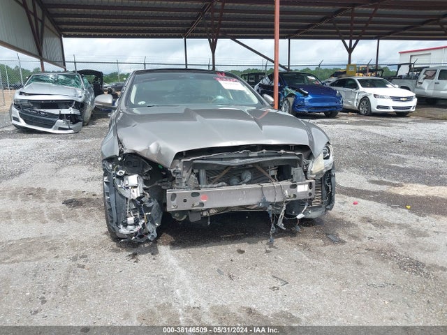 2011 JAGUAR XJ SAJWA2GB8BLV12134 Photo 5