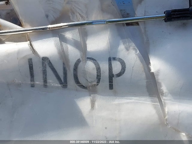 2011 JAGUAR XJ SAJWA2GB8BLV12134 Photo 6