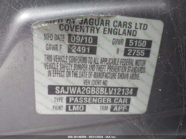 2011 JAGUAR XJ SAJWA2GB8BLV12134 Photo 8