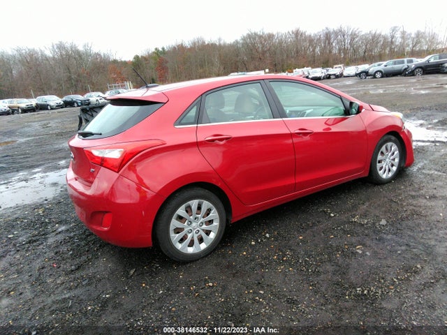 2016 HYUNDAI ELANTRA GT VIN: KMHD35LH4GU303899