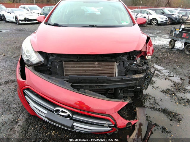 2016 HYUNDAI ELANTRA GT VIN: KMHD35LH4GU303899
