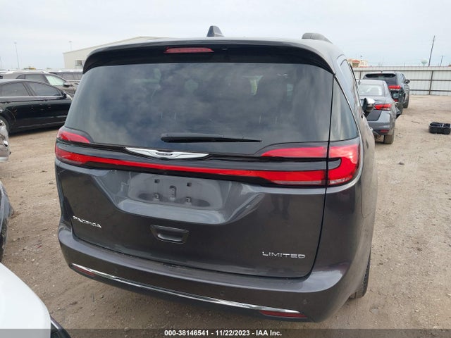 Chrysler Pacifica Limited 2023 2C4RC1GGXPR610902 Image 17