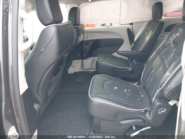 Chrysler Pacifica Limited 2023 2C4RC1GGXPR610902 Image 8
