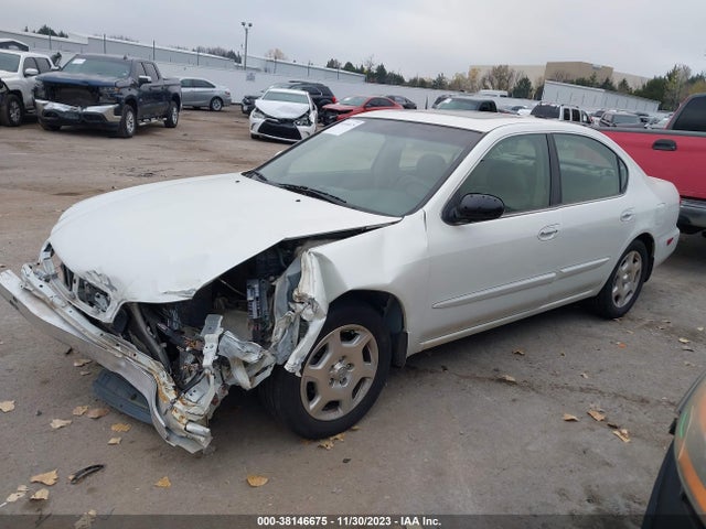 2000 INFINITI I30 TOURING/LUXURY VIN: JNKCA31A9YT112128