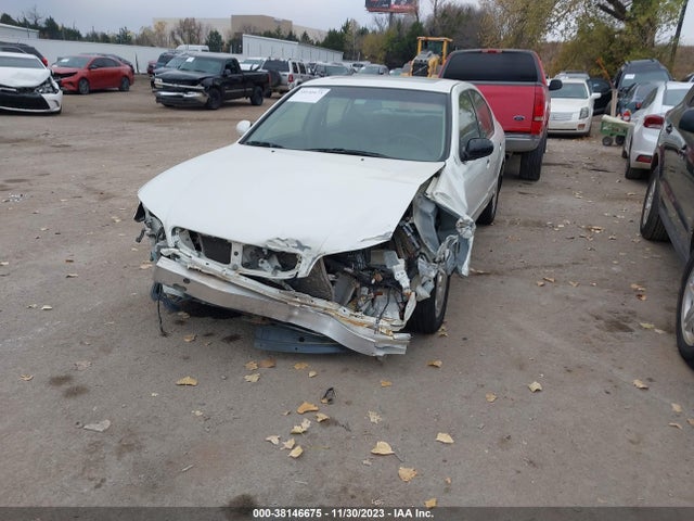 2000 INFINITI I30 TOURING/LUXURY VIN: JNKCA31A9YT112128