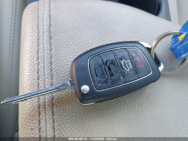 2017 HYUNDAI SONATA SE VIN: 5NPE24AF6HH451085