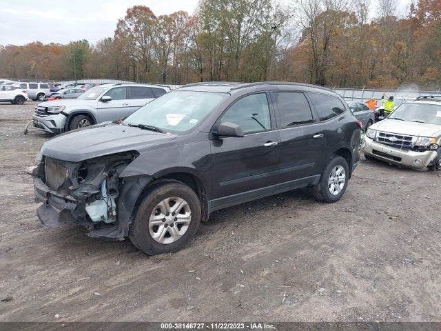 Chevrolet Traverse Ls 2016 1GNKRFEDXGJ152389 Image 2