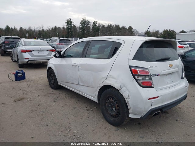 Chevrolet SONIC LT 2018 1G1JG6SH3J4100652 Image 6