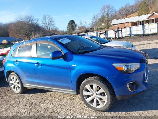 2015 MITSUBISHI OUTLANDER SPORT ES VIN: 4A4AP3AU8FE003994