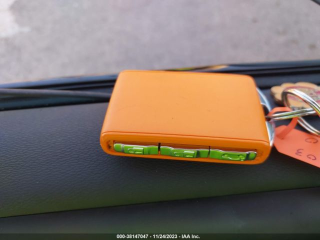 2022 VOLVO XC40 YV4162UM9N2790239 Photo 10