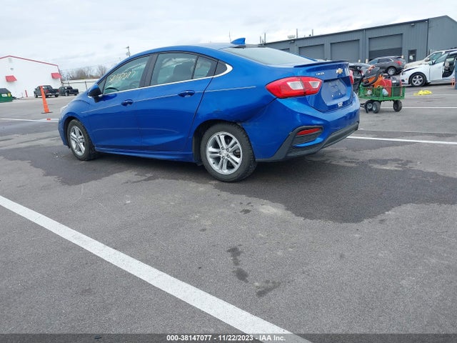 Chevrolet Cruze Lt Auto 2018 1G1BE5SM9J7124650 Image 3