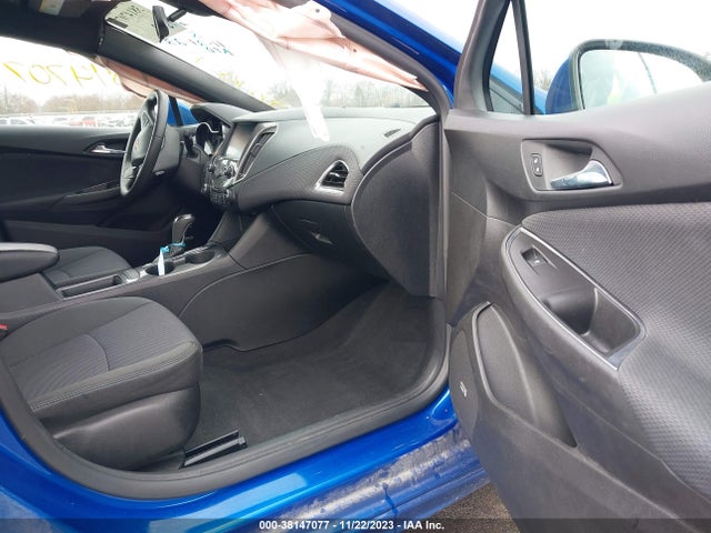 Chevrolet Cruze Lt Auto 2018 1G1BE5SM9J7124650 Image 5