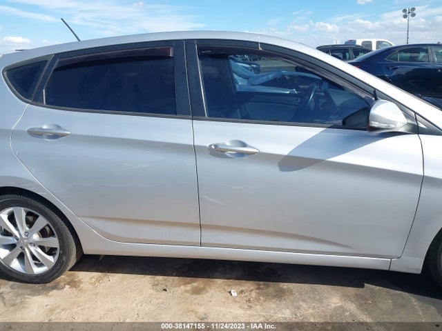 Hyundai ACCENT SE 2014 KMHCU5AE3EU153668 Image 13