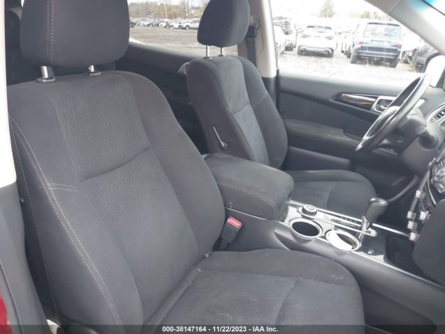 5N1AR2MM1EC654753 Nissan Pathfinder Sv