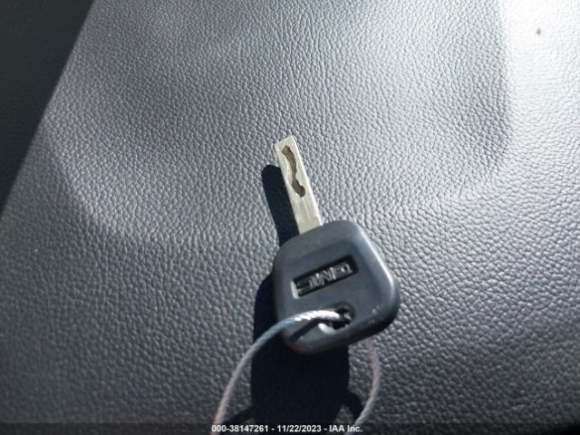 1GTG5CE37G1227629 GMC CANYON SLE