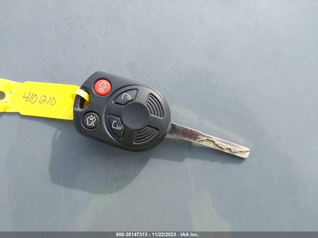 2014 FORD FOCUS SE VIN: 1FADP3K25EL208951