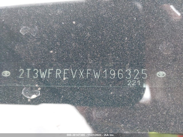 2015 TOYOTA RAV4 XLE VIN: 2T3WFREVXFW196325