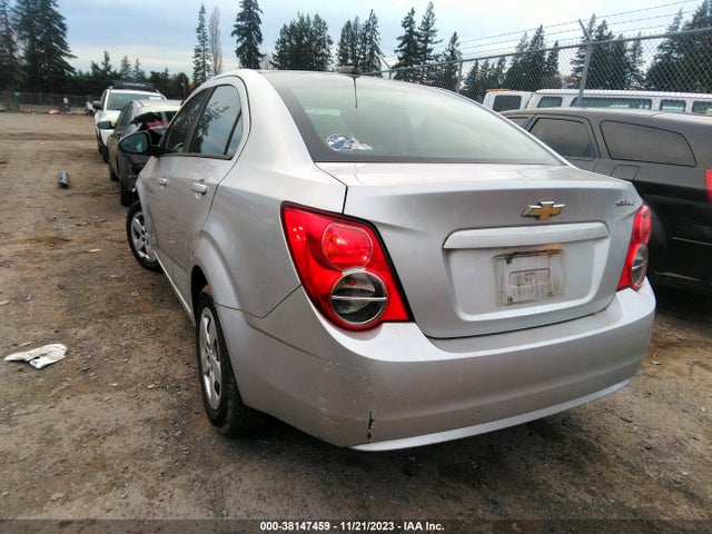 Chevrolet Sonic Ls Auto 2015 1G1JA5SG0F4110002 Image 3