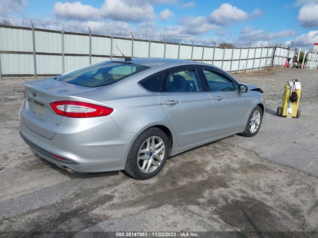 2015 FORD FUSION SE VIN: 3FA6P0H76FR132282