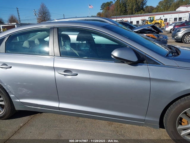 Hyundai Sonata 2017 5NPE24AFXHH488849 Image 13