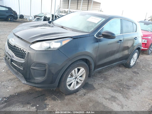 2018 KIA SPORTAGE LX VIN: KNDPM3ACXJ7338561
