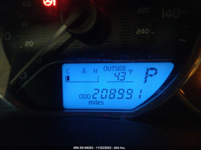2014 TOYOTA COROLLA LE VIN: 2T1BURHE2EC075877