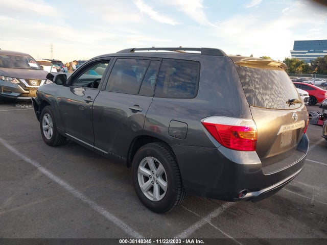 2010 TOYOTA HIGHLANDER SE V6 VIN: 5TDKK3EH6AS020710