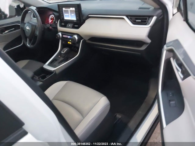 2022 TOYOTA RAV4 XLE PREMIUM VIN: 2T3C1RFVXNW232965