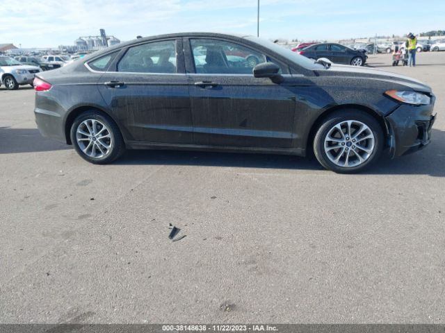 3FA6P0HD8LR222969 Ford FUSION SE