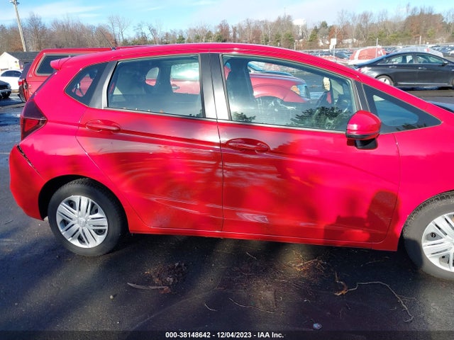 Honda FIT LX 2018 3HGGK5H4XJM735629 Image 14