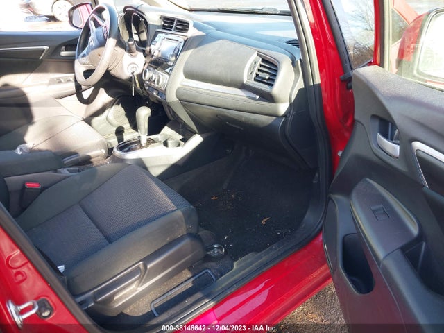 Honda FIT LX 2018 3HGGK5H4XJM735629 Image 5