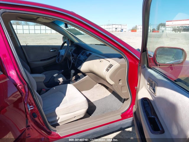 2000 HONDA ACCORD 2.3 SE VIN: JHMCG5676YC021132