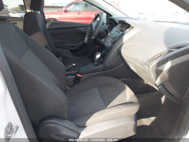 Ford FOCUS S 2017 1FADP3E21HL255068 Image 5