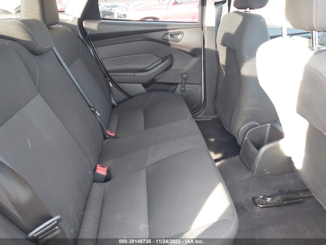 Ford FOCUS S 2017 1FADP3E21HL255068 Image 8