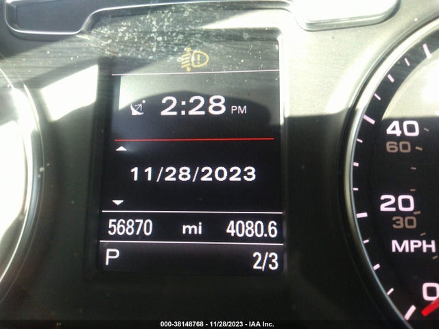 WA1JCCFS8HR002327 Audi Q3 2.0t Premium