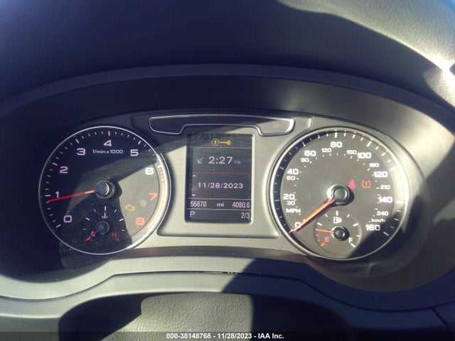 WA1JCCFS8HR002327 Audi Q3 2.0t Premium