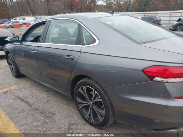 1VWSA7A35MC012637 Volkswagen Passat 2.0t Se